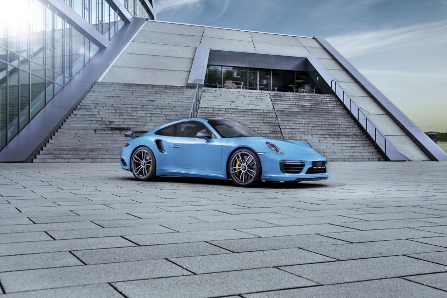  Porsche 911 Turbo S by TechArt (991) 2016 года  (фото 14 из 24)